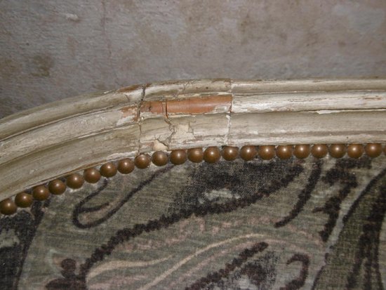 Louis XVI period basket sofa