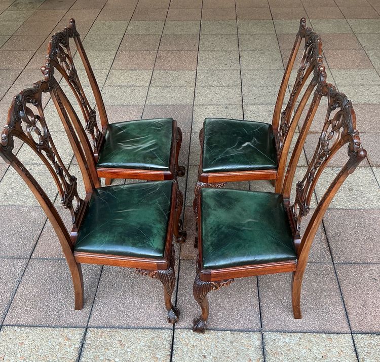 Four mahogany Chippendale style.
