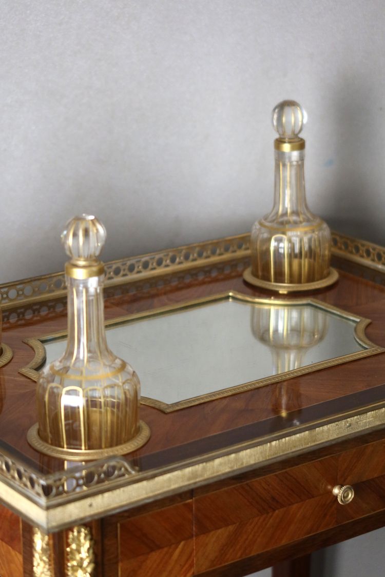 Boin-Taburet coffee table and silverware