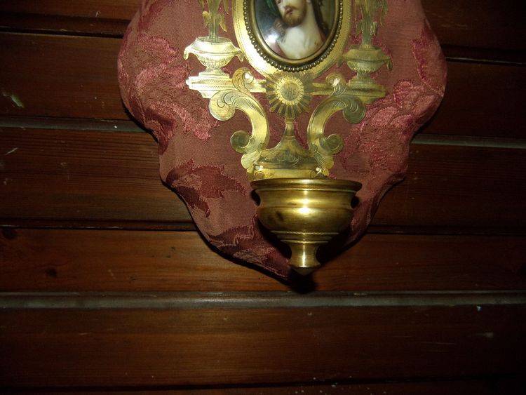 Bénitier d'applique,  en cuivre doré époque 19ème.