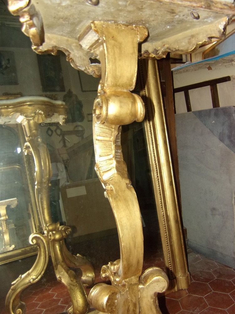 Console originale,  En Bois Doré, époque 19ème.