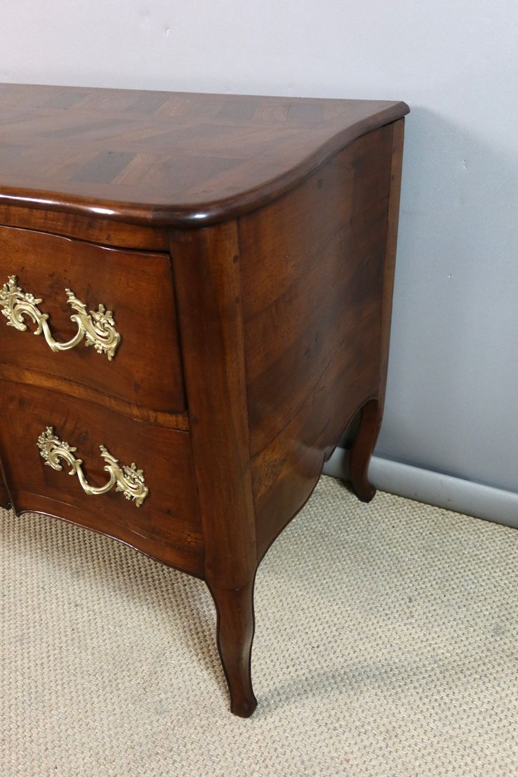 Commode sauteuse Louis XV époque XVIIIème siècle