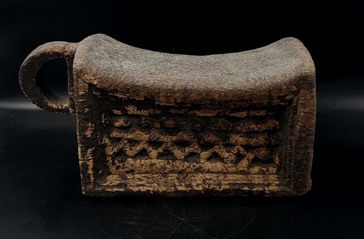 Tabouret fétiché, peuple Baoulé, Côte d'Ivoire