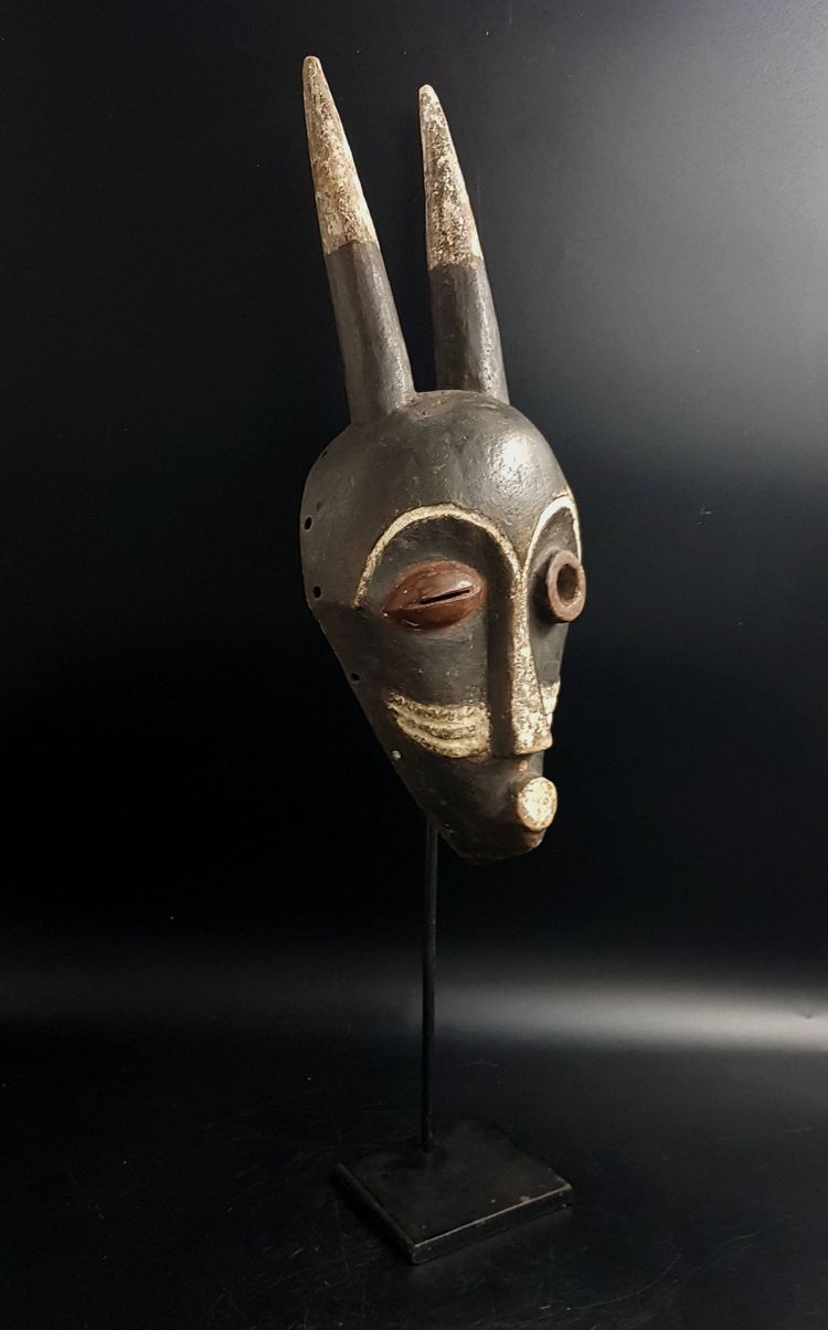 Maschera "Ngolo", popolo Pende, D.R.C.