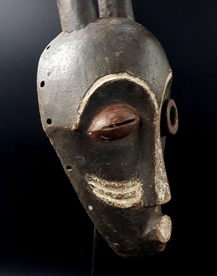 Maschera "Ngolo", popolo Pende, D.R.C.