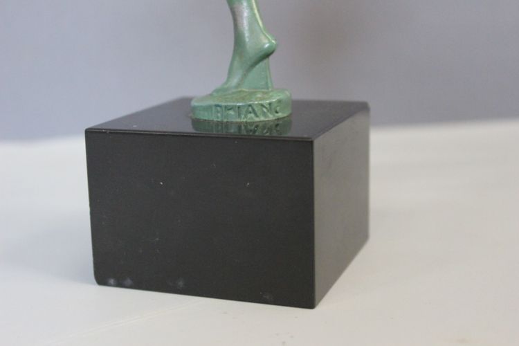 Danseuse au cerceau , fonte d'Art , par Briand vers 1930