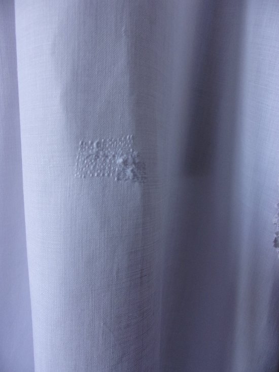 Aube de prêtre ancienne époque fin XIXe siècle