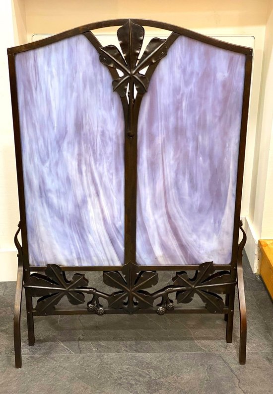 Art Nouveau Firewall in the Marronniers