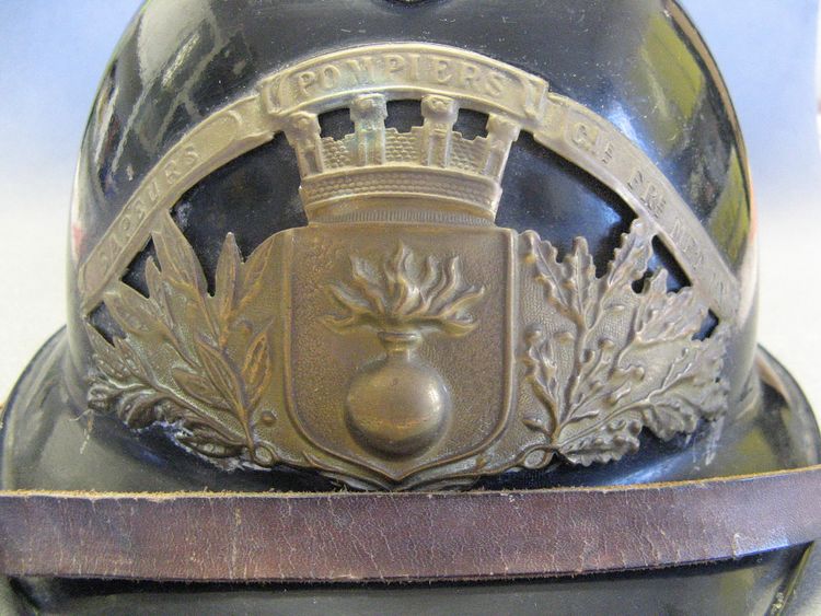 Adrian WWII Factory Fire Helmet 39/45.