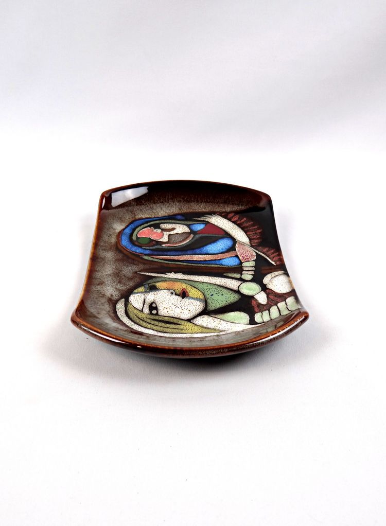 Vassoio tascabile in ceramica smaltata nello stile del surrealismo anni '90 di Picasso