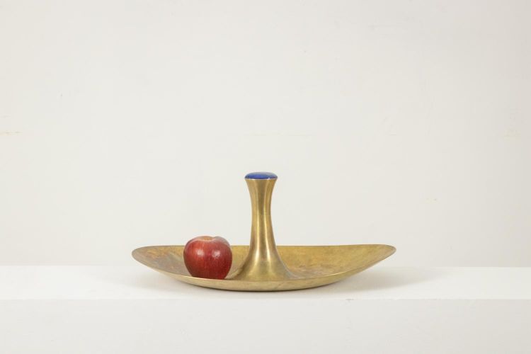 Philippe Hiquily. Hammered and gilded bronze cup. Signed. 1980s. LS67186008