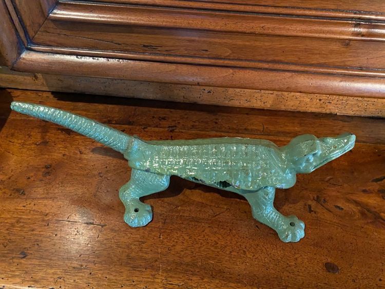 Crocodile Mâche Bouchon De Pharmacie, Fin Du XIX Eme Siècle