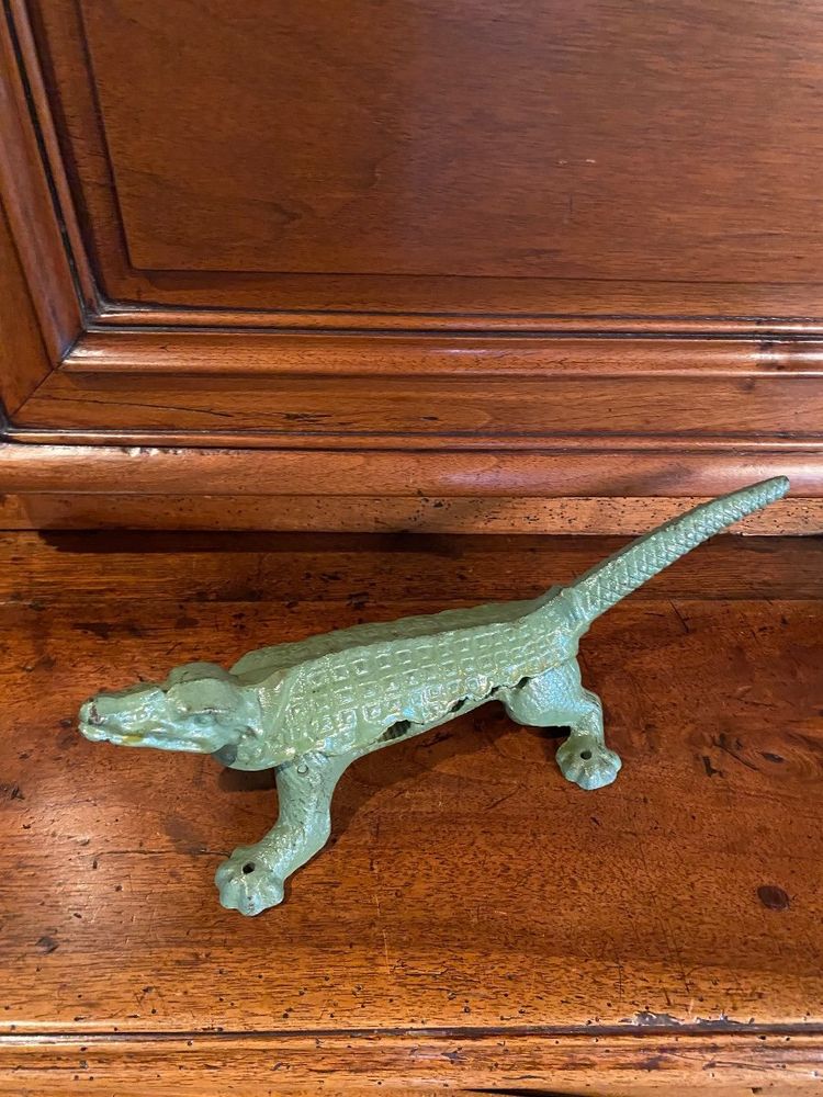 Crocodile Mâche Bouchon De Pharmacie, Fin Du XIX Eme Siècle