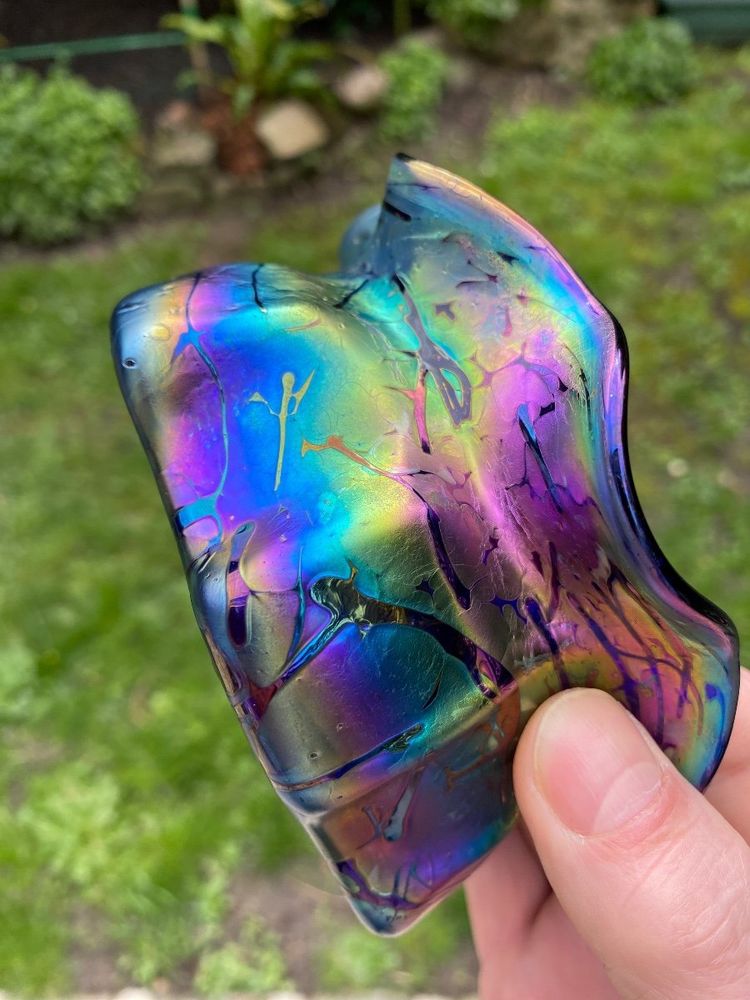 Belle Coupe Art Nouveau En Verre Irisé Probablement Loetz