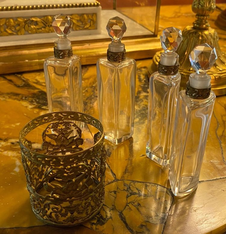 Unverzichtbar für Parfums aus der Ära Napoleon III.
