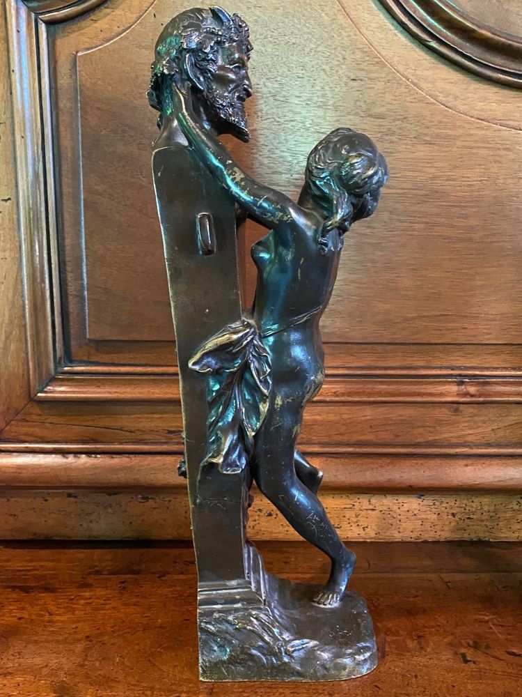Offerta a Priapo, da Clodion, bronzo del XIX secolo