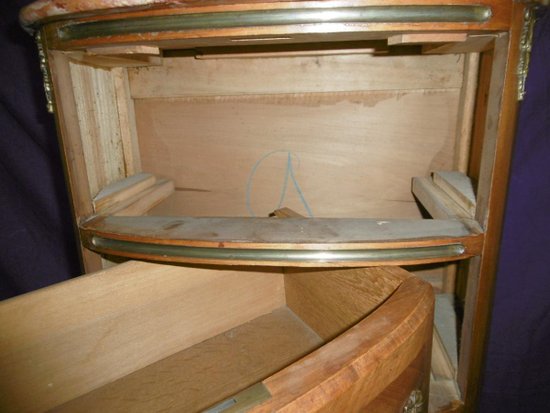 Comò Reggenza