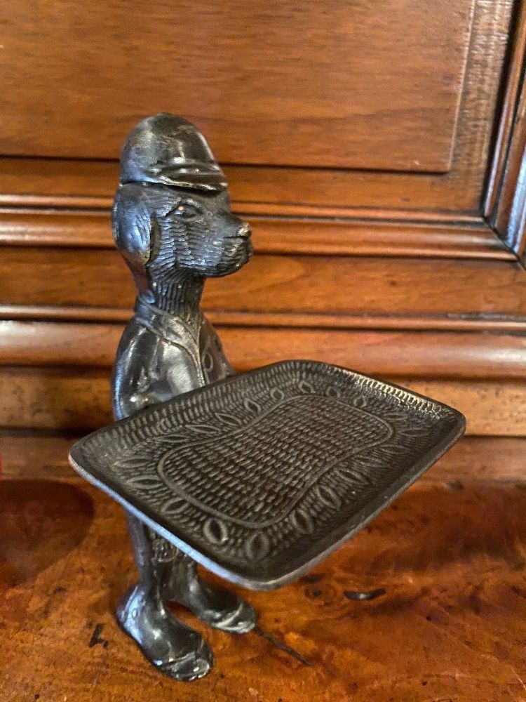 Kartenhalter für Jagdhunde aus Bronze