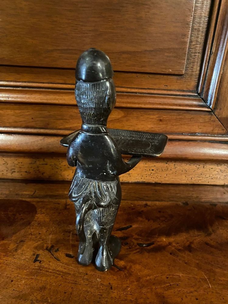 Kartenhalter für Jagdhunde aus Bronze