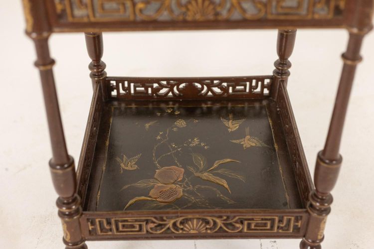 Small side table decorated with Japanese-style lacquer. Napoleon III period. LS6741109