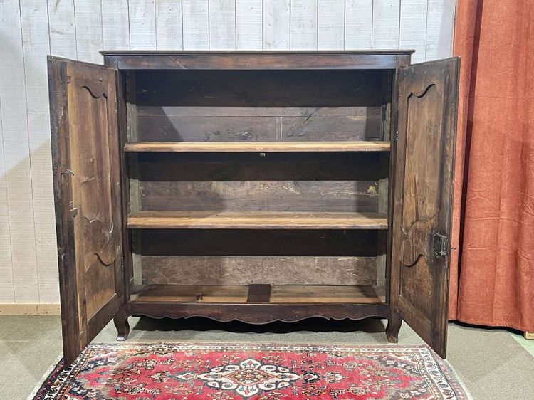 Low Louis XV style cupboard in 19th century walnut