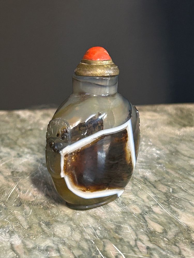 Late 19th or early 20th century Chinese agate snuff bottle - snuff bottle - China