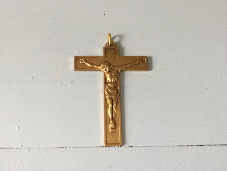 Croce pettorale in bronzo