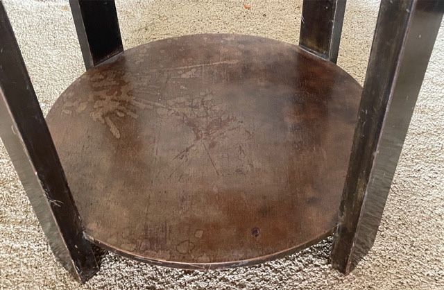 Pedestal table 1940 glass top