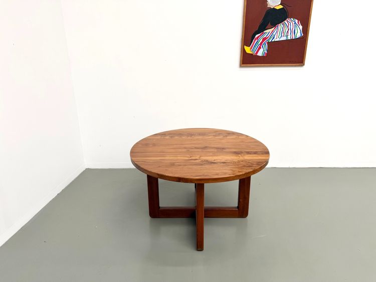 Modernistischer runder Tisch aus massivem Ulmenholz, Kreuzfuß, DLG Perriand, Chapo, 50er-60er Jahre
