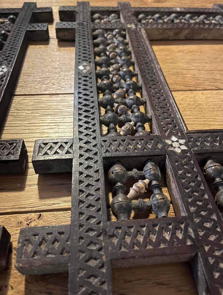 Pendant of orientalist frames (end of XIX°) moucharabieh with inlays