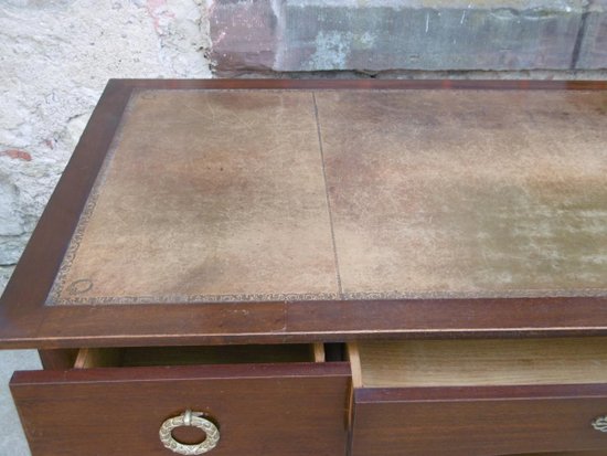 Bureau Empire
