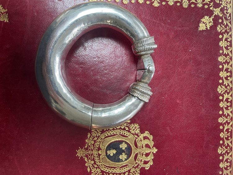 Silver bracelet