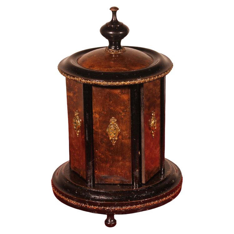Napoleon III. Zigarrenhumidor aus geschwärztem Holz und Messing