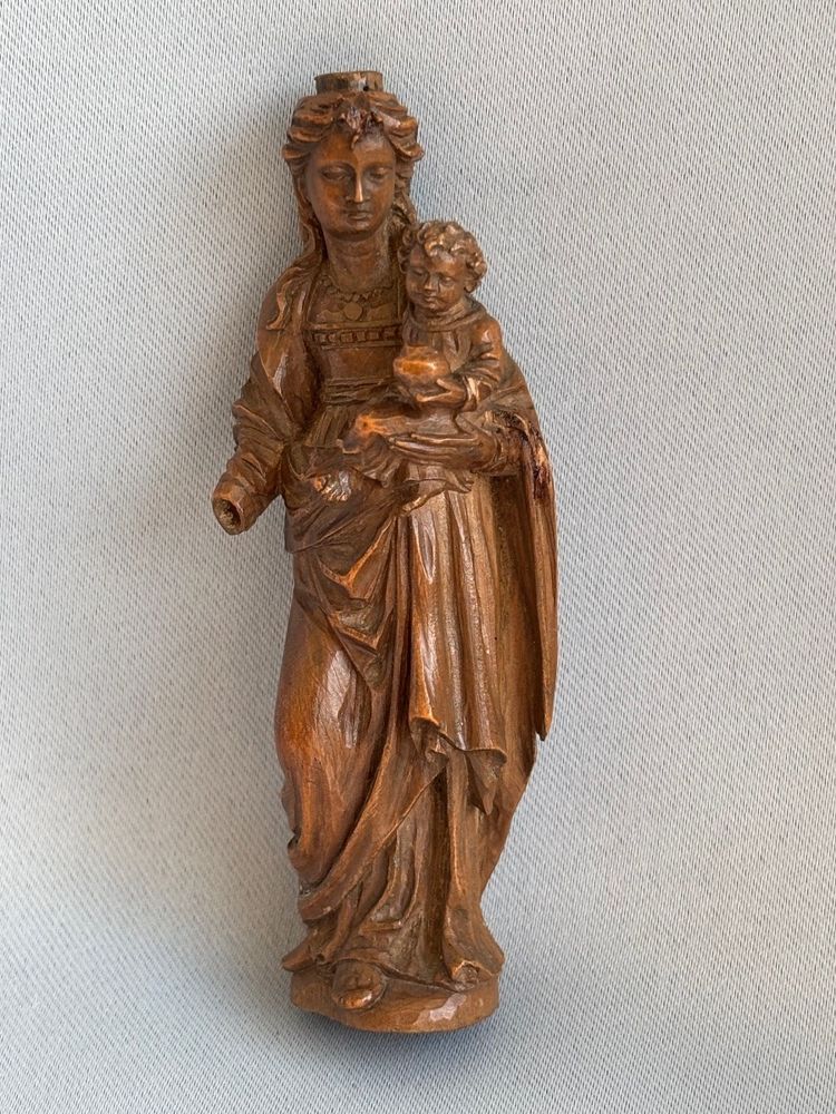 Autel de voyage en bois sculpté 17éme Siècle 