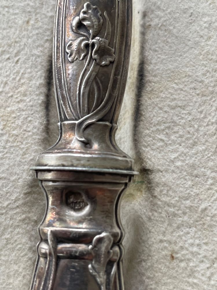 Silver set