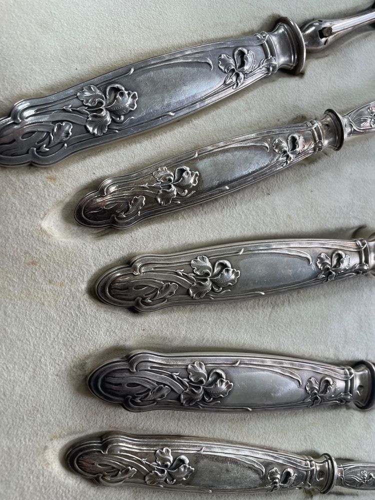 Silver set