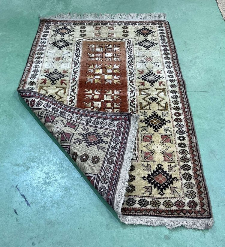 Handgeknüpfter iranischer Wollteppich – 1,47 m x 91 cm
