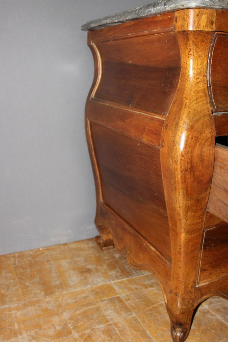 18th-century walnut tomb-shaped commode