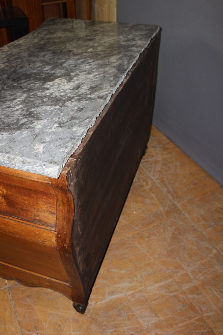 18th-century walnut tomb-shaped commode