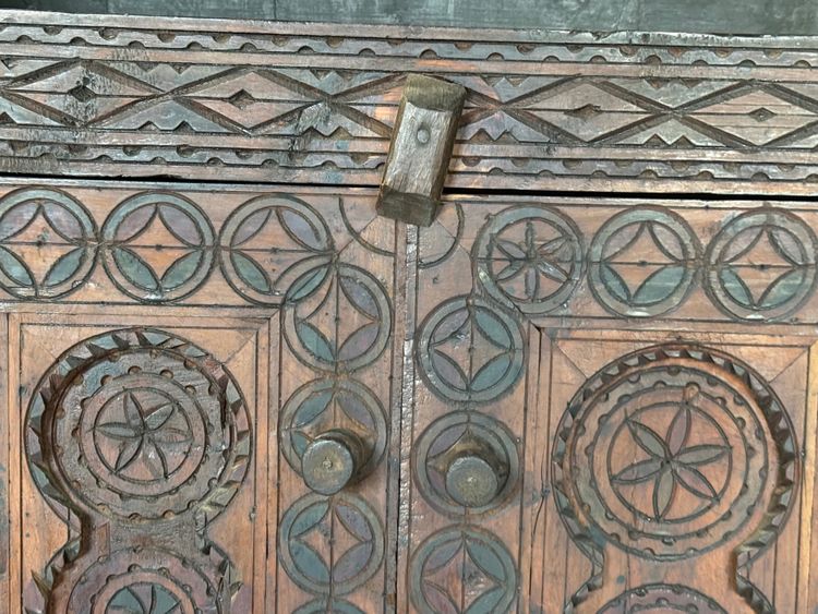 Moroccan steak, 2 doors
