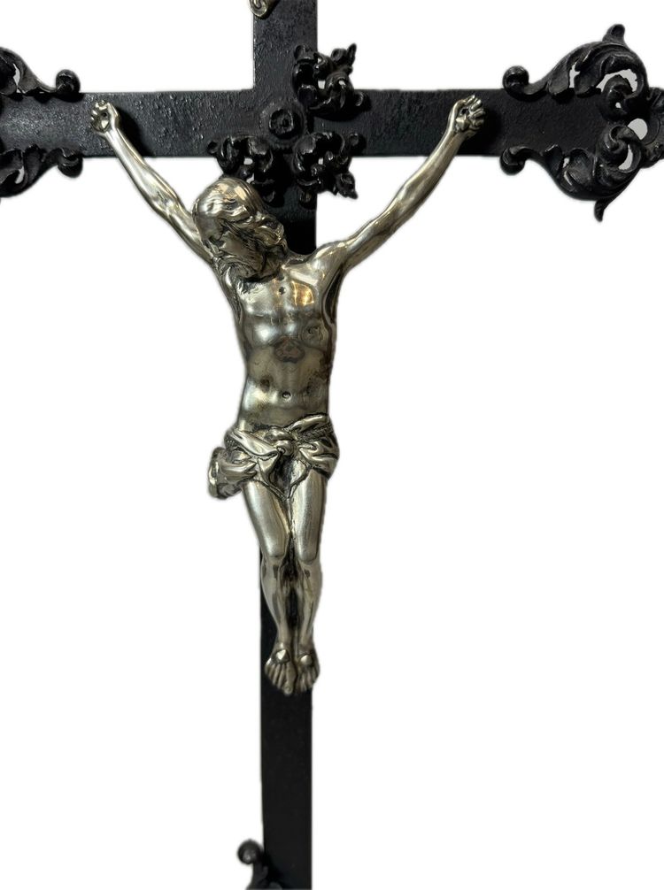Silberner Christus