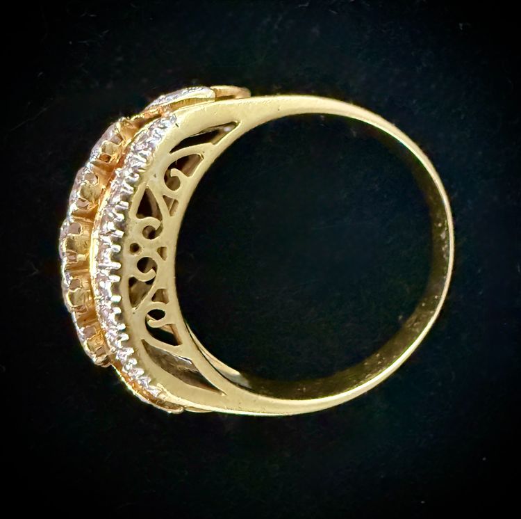 Bague or jaune sertie de 1 carat de brillants
