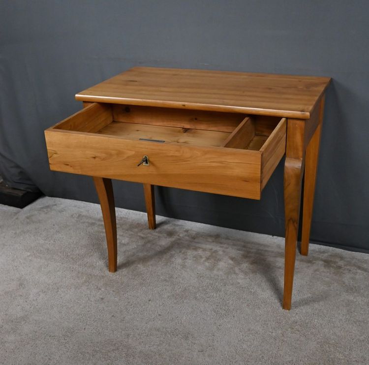 Petite Table Console en Noyer, époque Restauration – Début XIXe