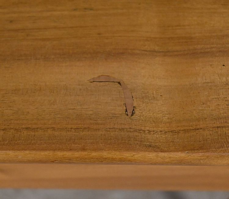 Petite Table Console en Noyer, époque Restauration – Début XIXe