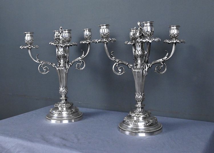 Paire de Candélabres en Bronze Argenté, style Louis XVI – Fin XIXe