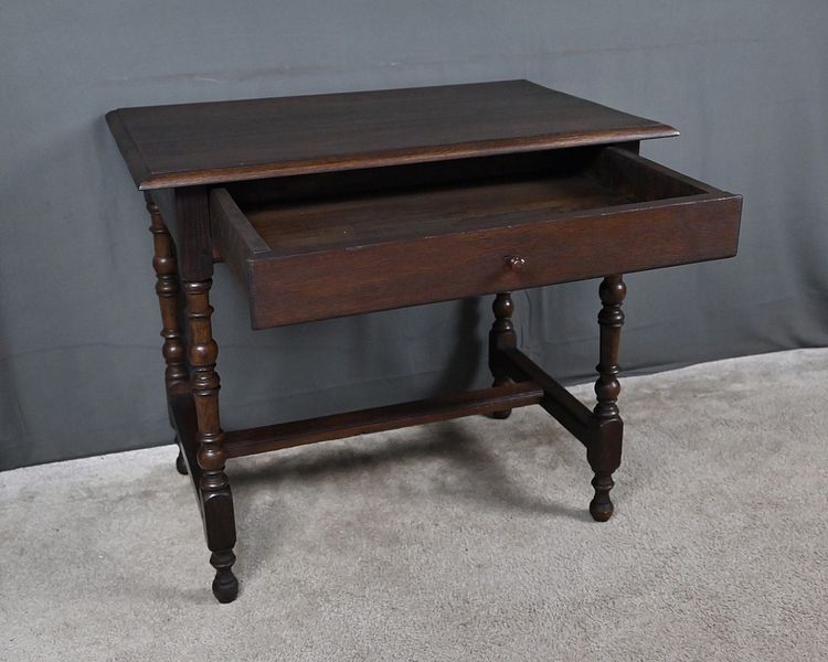 Piccola scrivania in rovere, stile Luigi XIV - seconda metà del XIX secolo