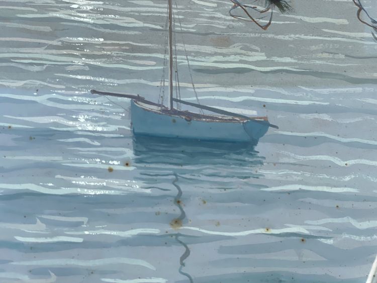 Le voilier en bord de mer 