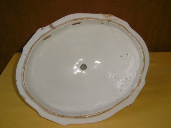 Earthenware tureen Sceaux XVIIIth century