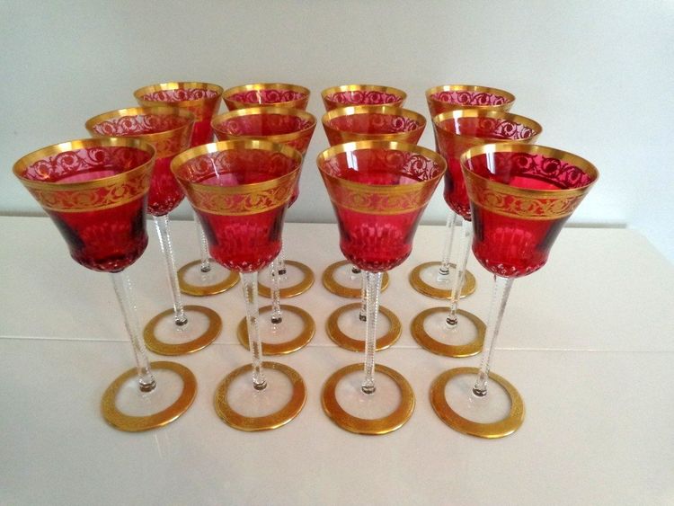 Saint Louis Red Crystal Roemer  Thistle Gold Model