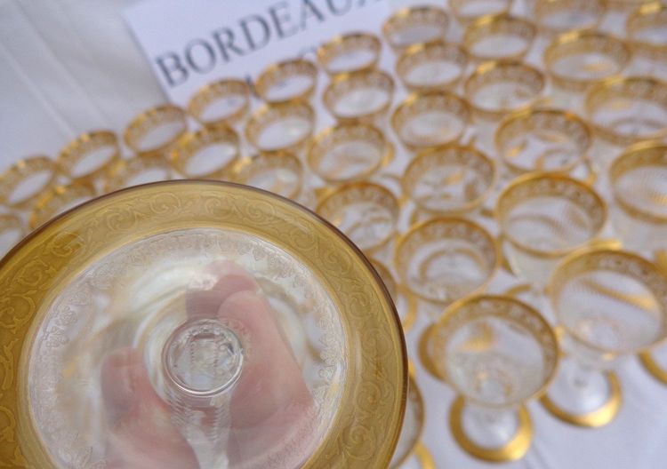 1  Bicchiere da Bordeaux da 14,2 cm in cristallo Saint Louis, modello Thistle Oro